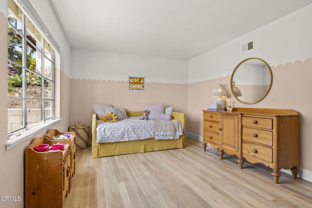 388 Maryville Avenue