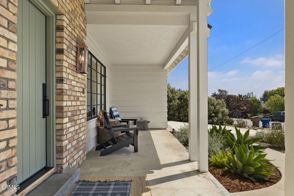 388 Maryville Avenue