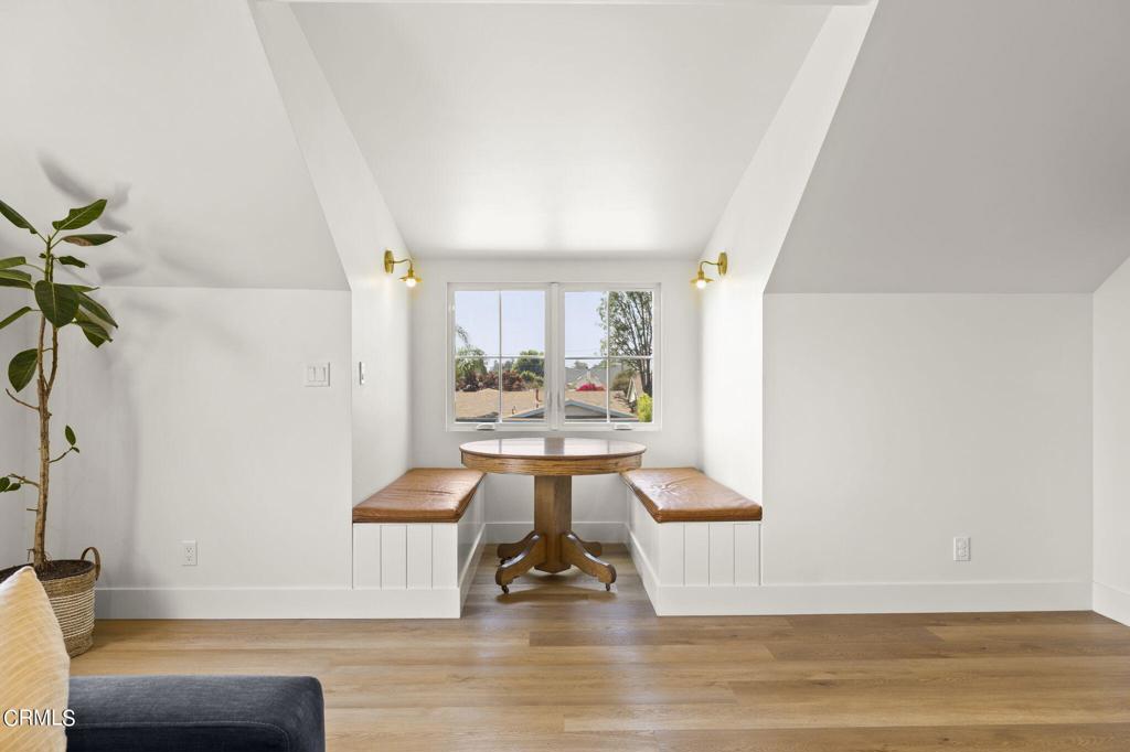 388 Maryville Avenue