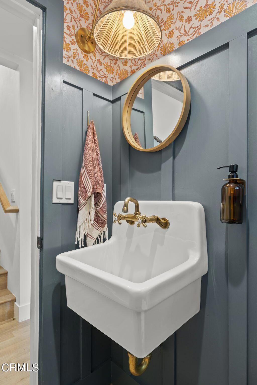 388 Maryville Avenue