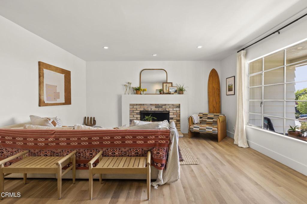 388 Maryville Avenue