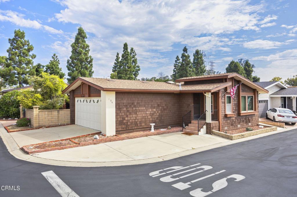 1220 Johnson Drive 104