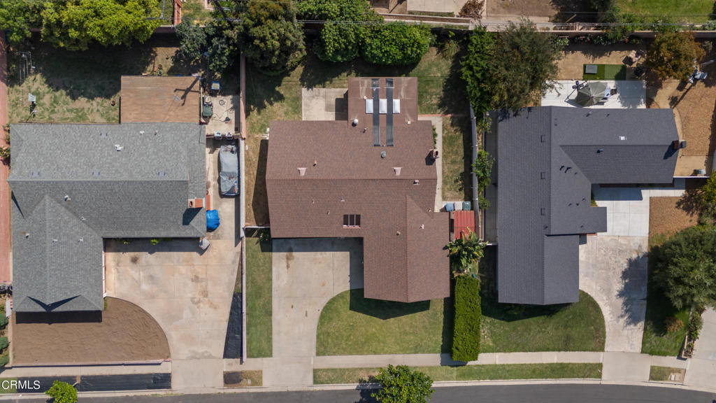 2758 Mcculloch Street