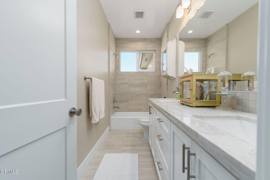 7272 La Cumbre Circle