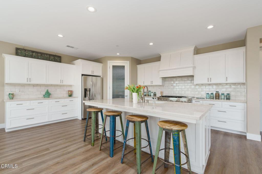 7272 La Cumbre Circle