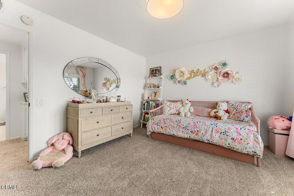 690 Valley Vista Drive