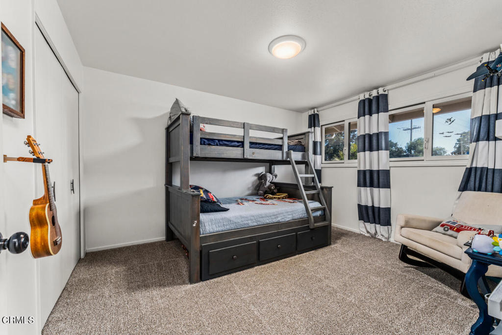 690 Valley Vista Drive