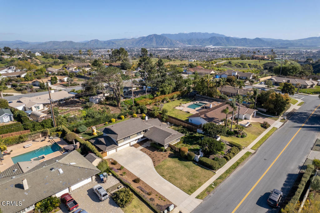 690 Valley Vista Drive