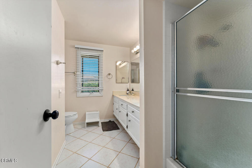 690 Valley Vista Drive