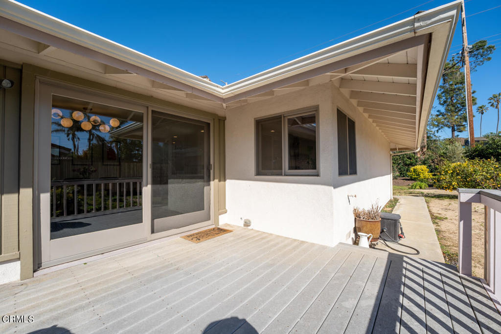 690 Valley Vista Drive