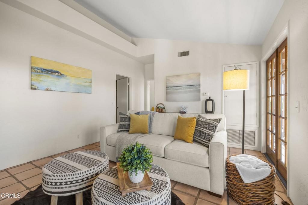 1225 E Cota Street B