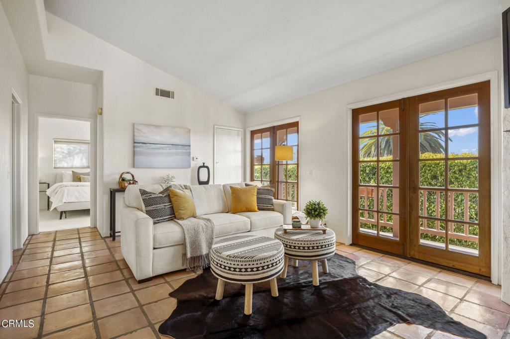 1225 E Cota Street B