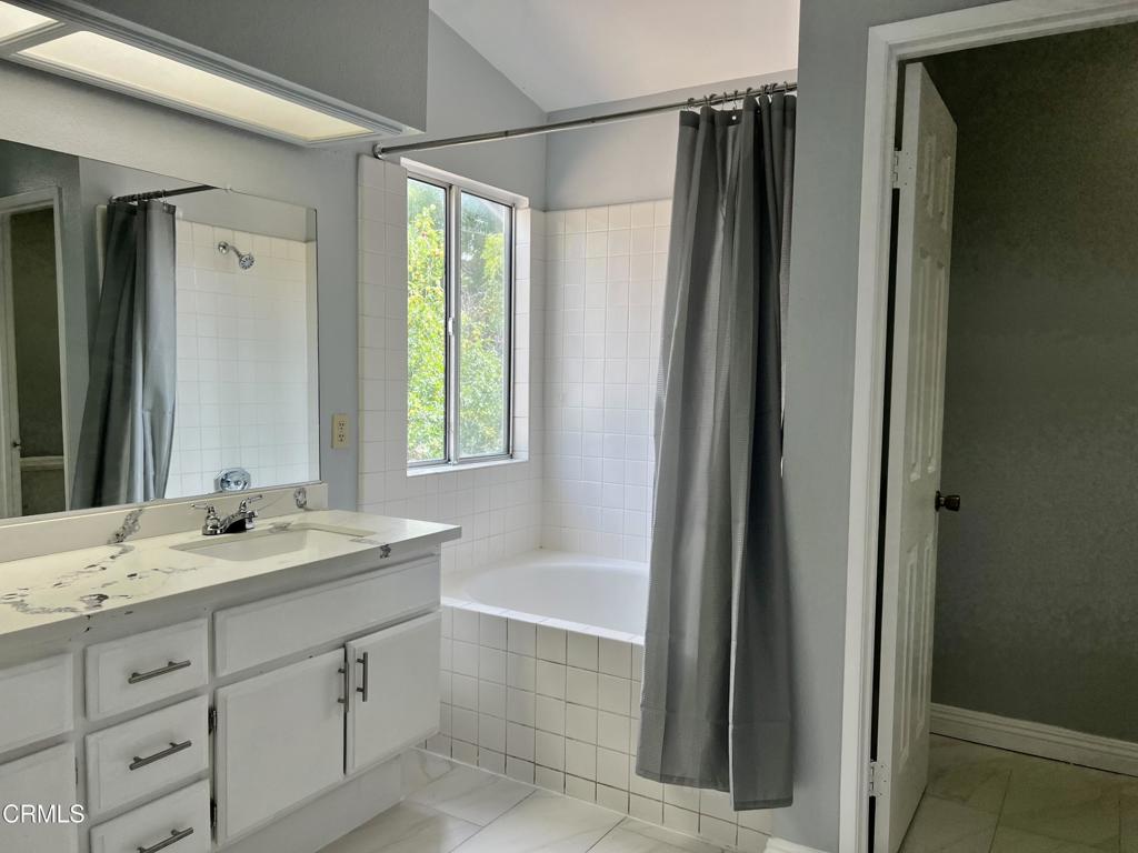 44568 Tarragon Drive