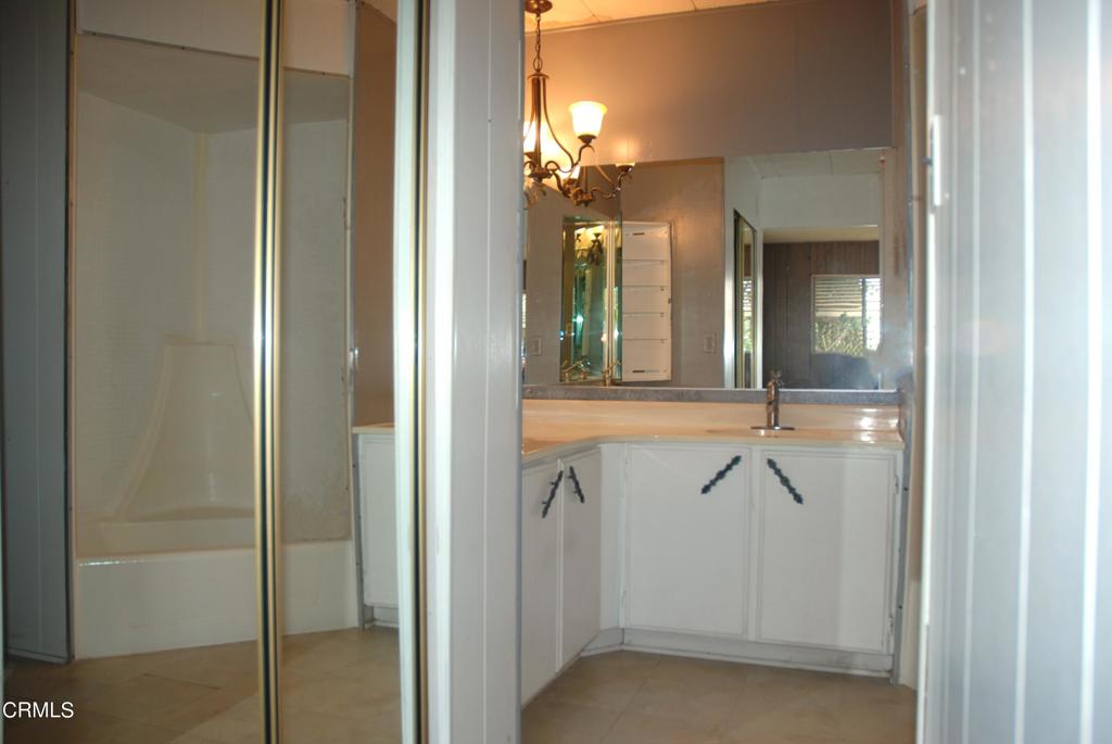 4388 E Central Avenue 48