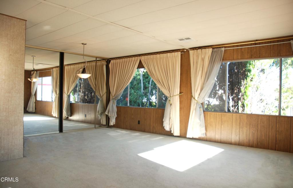 4388 E Central Avenue 48