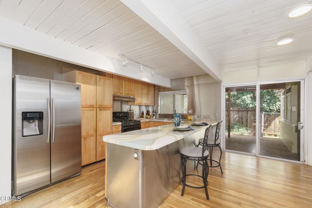 4210 Grand Avenue Avenue