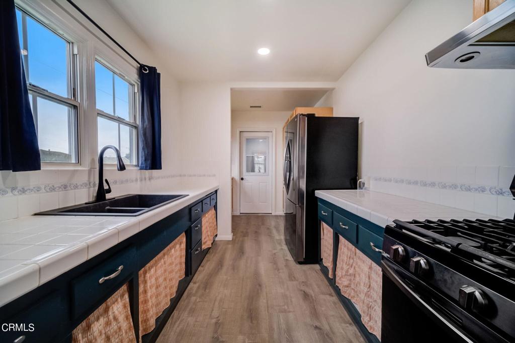 1204 W Beverly Drive