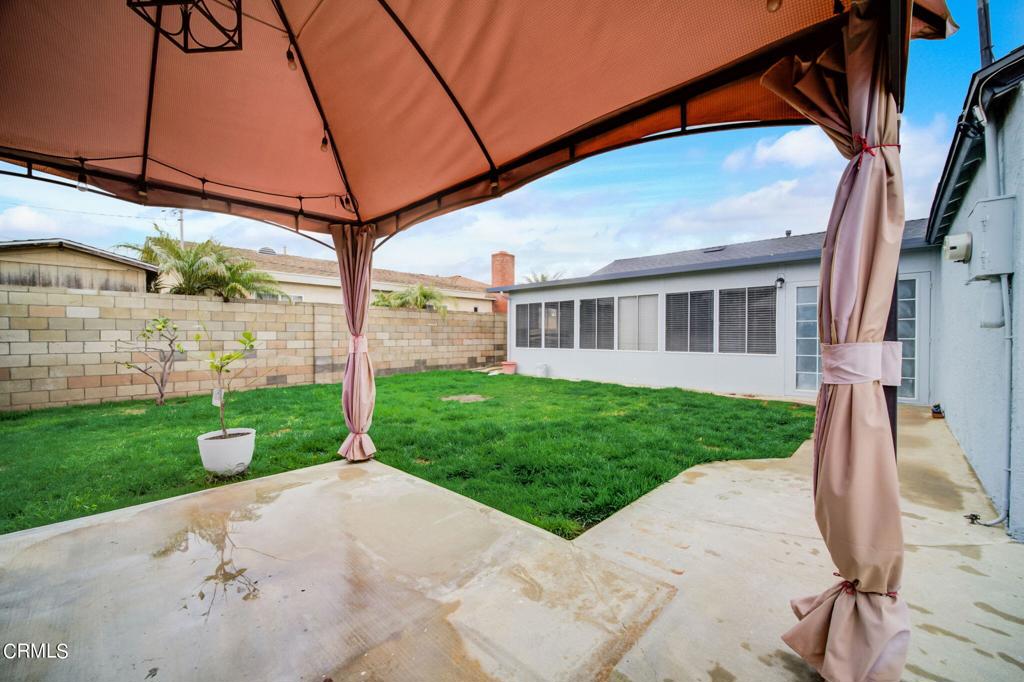 1204 W Beverly Drive