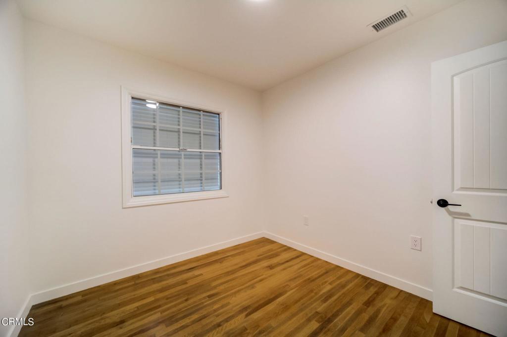 1204 W Beverly Drive