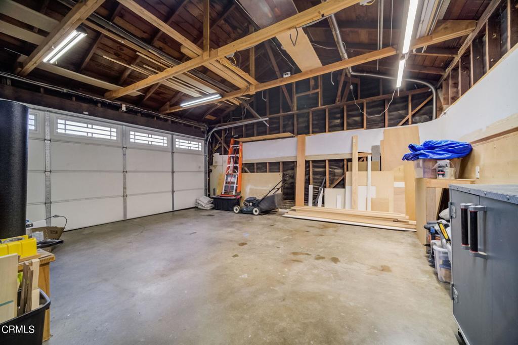 1204 W Beverly Drive