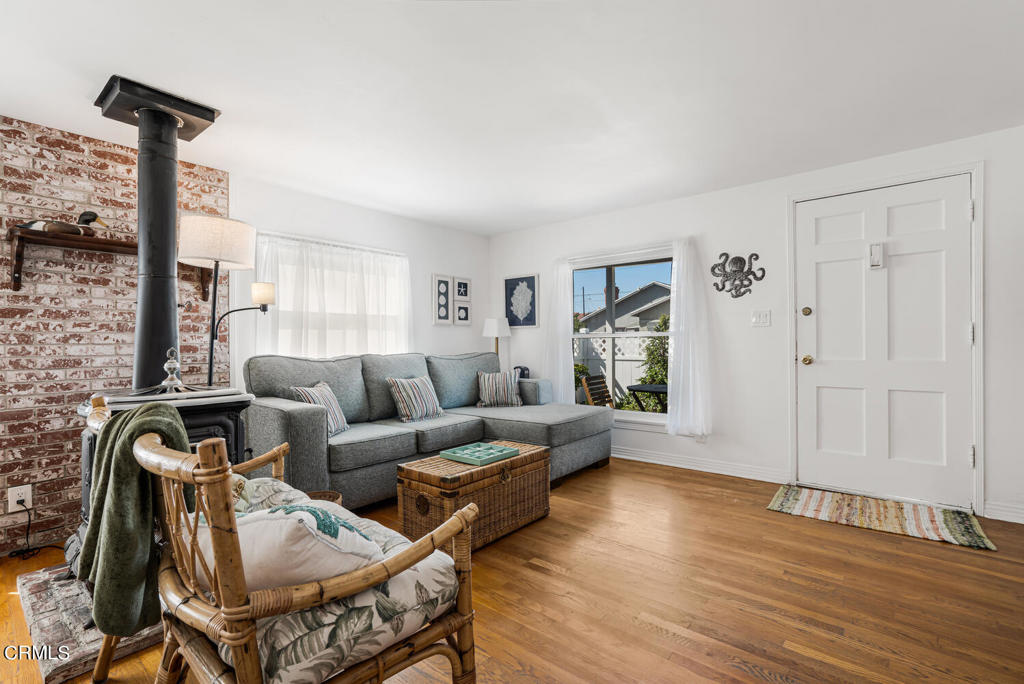 136 San Fernando Avenue