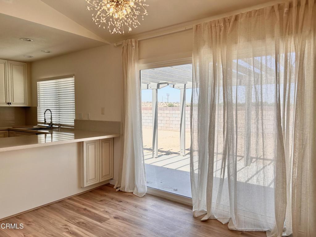 45900 Schamise Street