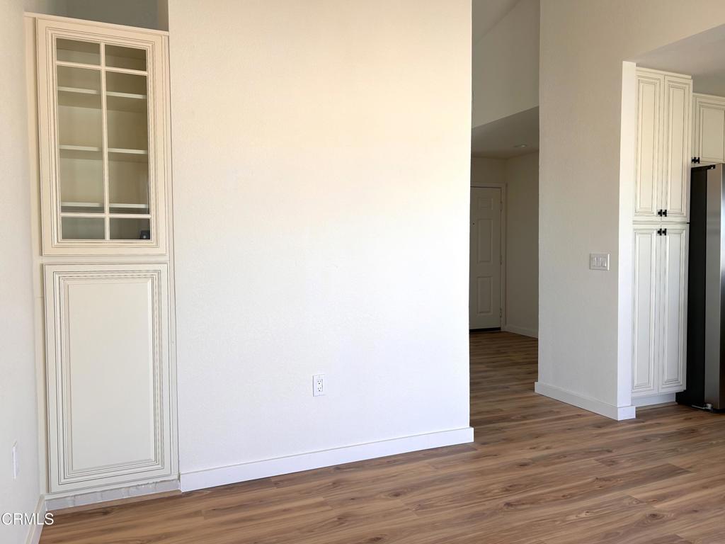 45900 Schamise Street