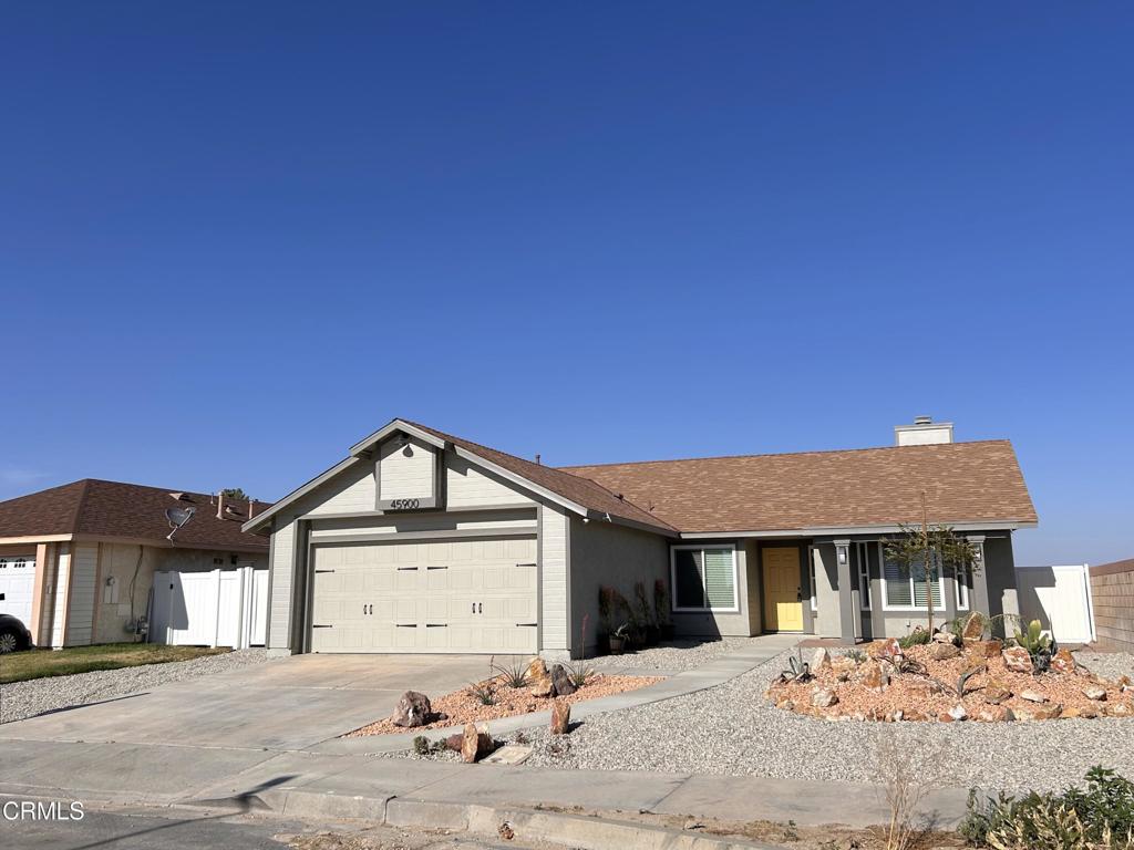 45900 Schamise Street