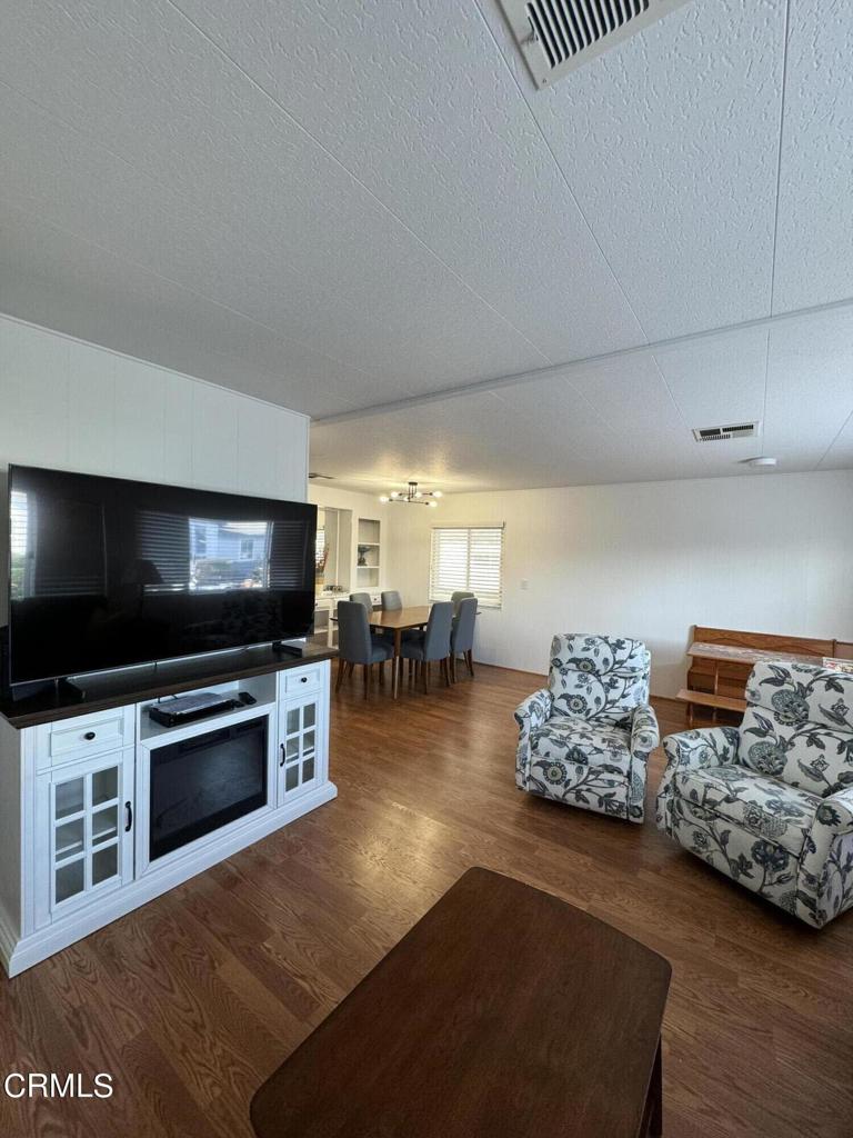 1215 Anchors Way Drive 307