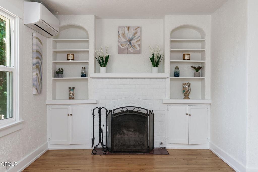 115 W Barnett Street