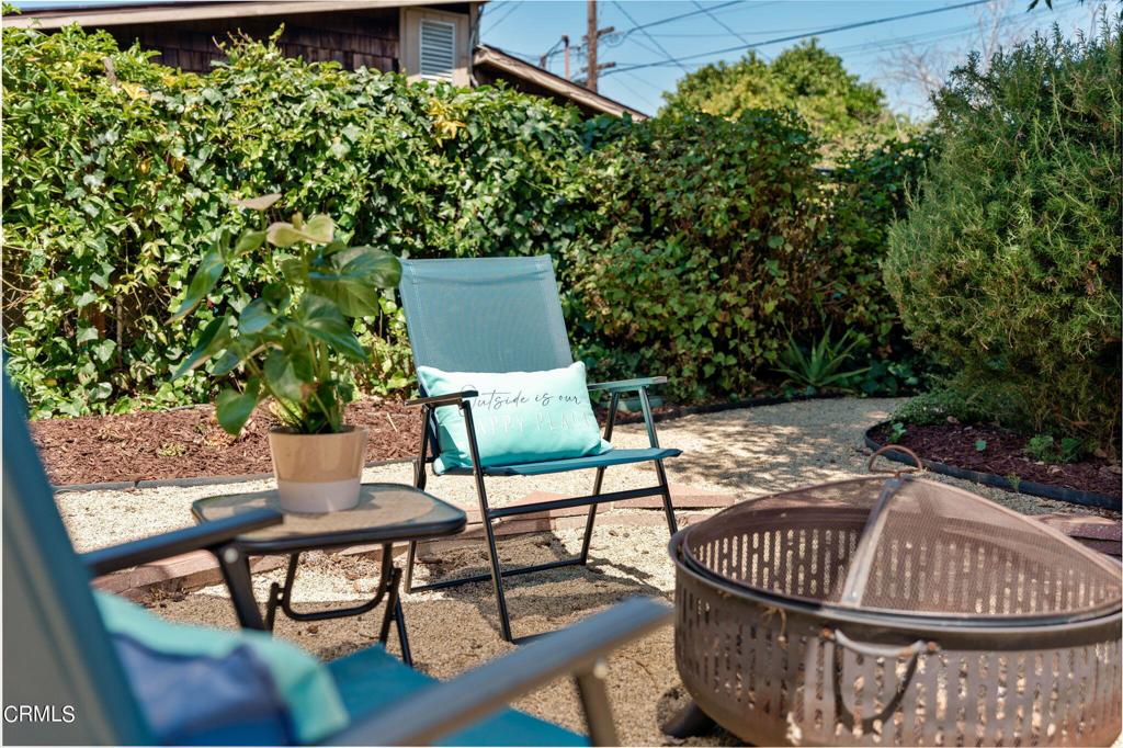 115 W Barnett Street