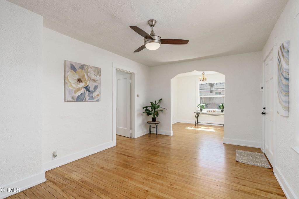 115 W Barnett Street