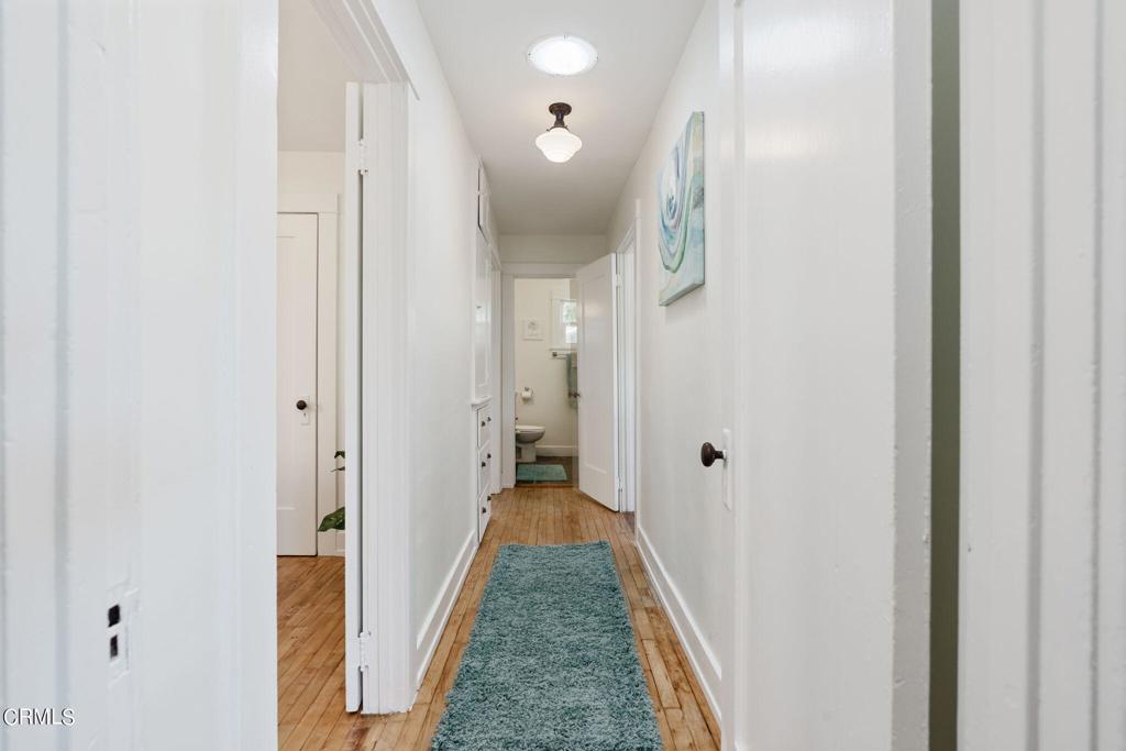 115 W Barnett Street