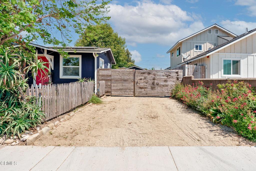 115 W Barnett Street