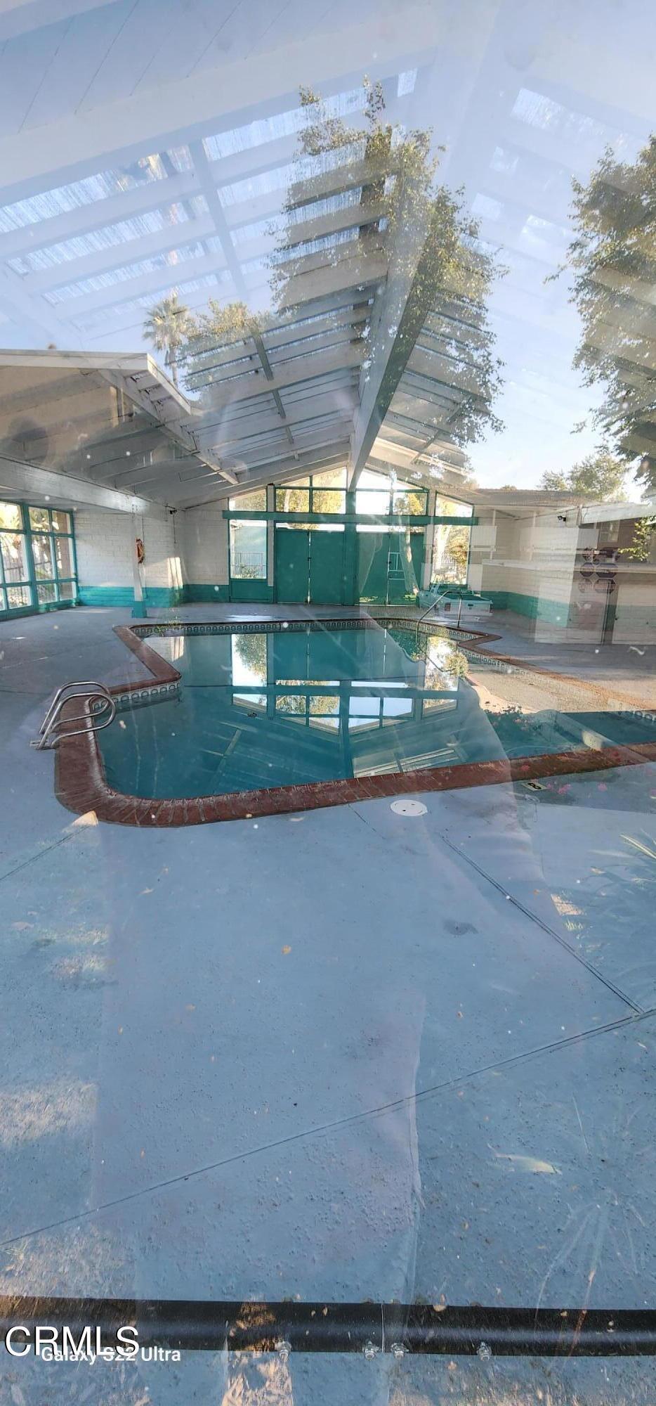 1300 Saratoga Avenue 2004