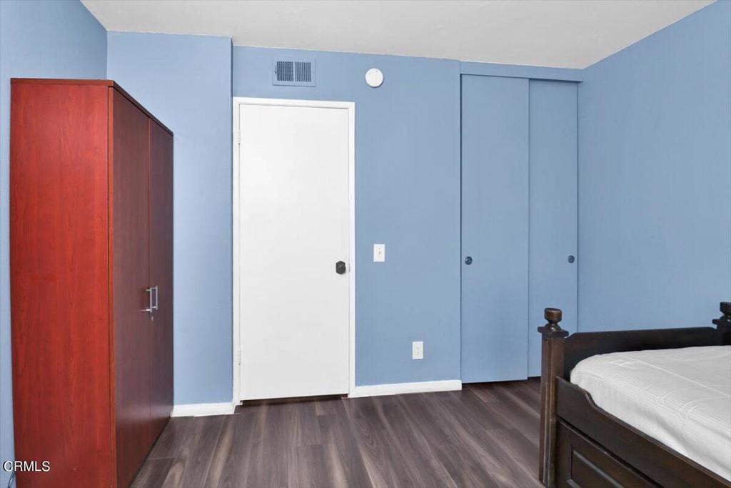 1300 Saratoga Avenue 2004