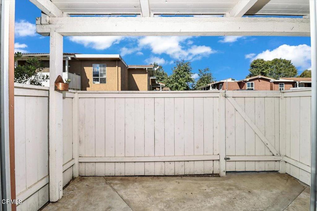 1300 Saratoga Avenue 2004