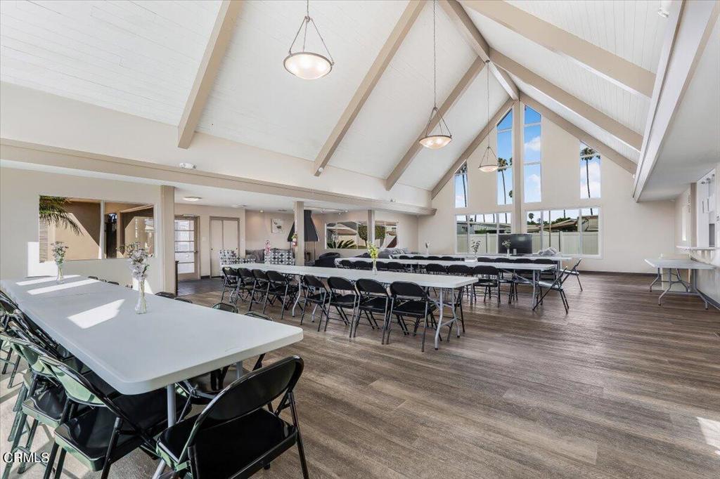 205 E Driffill Boulevard 28