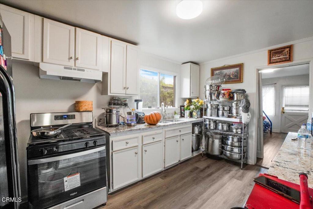 315 N Juanita Avenue