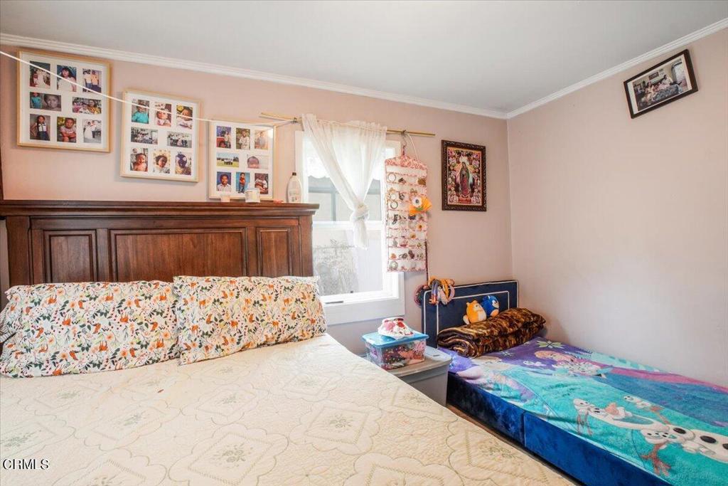 315 N Juanita Avenue