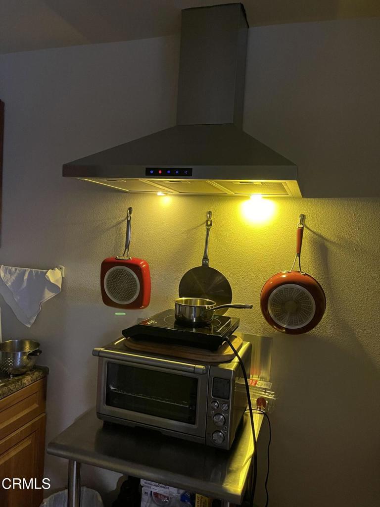 2790 Sherwin Avenue 10