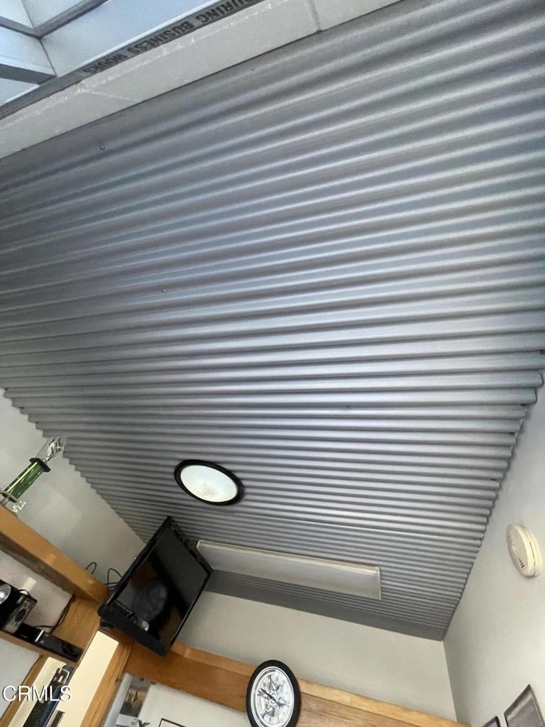 2790 Sherwin Avenue 10