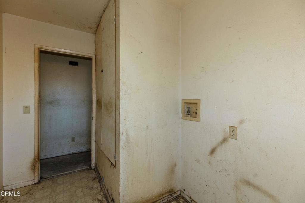 6015 Peppertree Lane