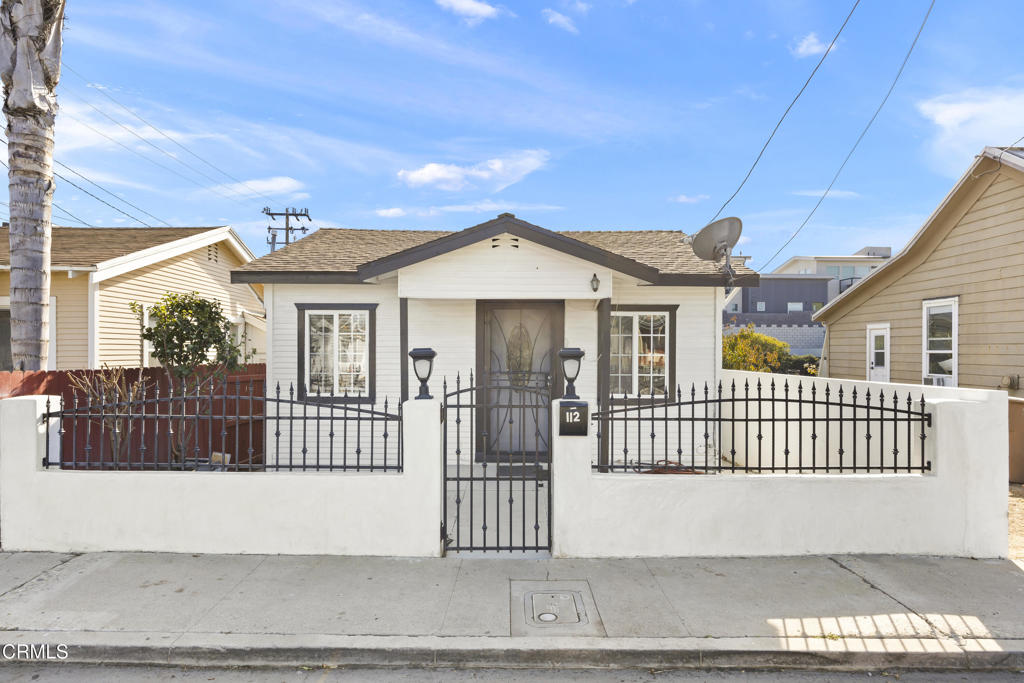 112 W Park Row Avenue