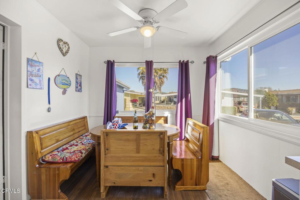 20 Poinsettia Gardens 20