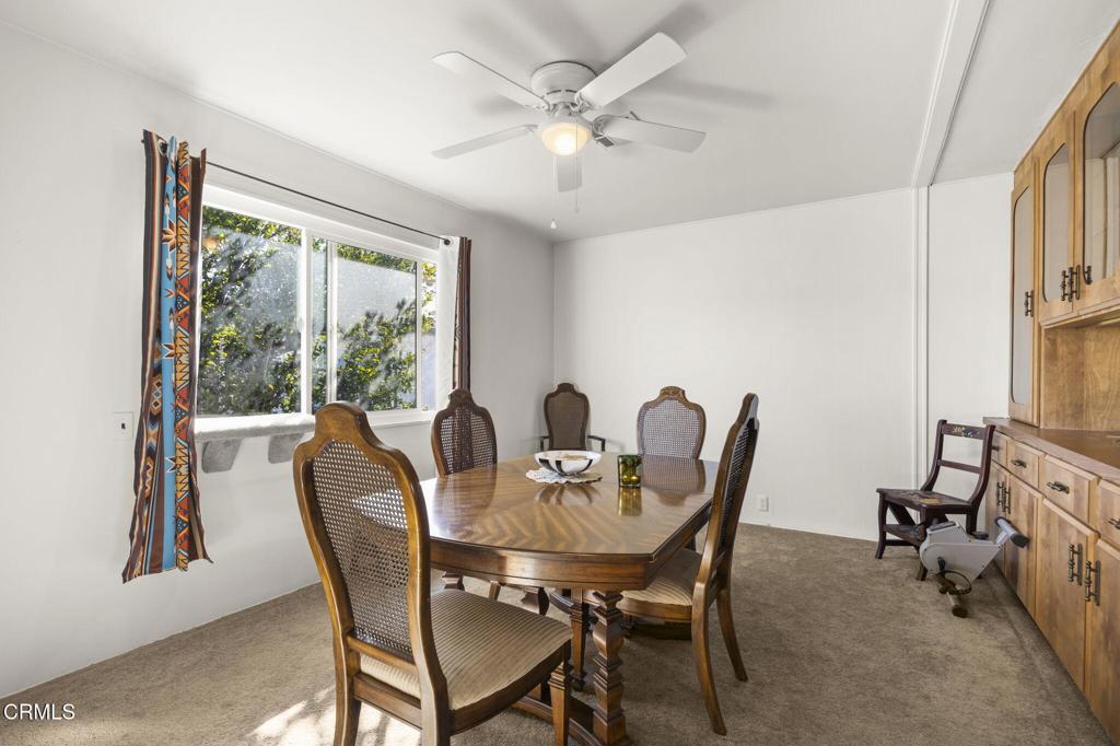 20 Poinsettia Gardens 20