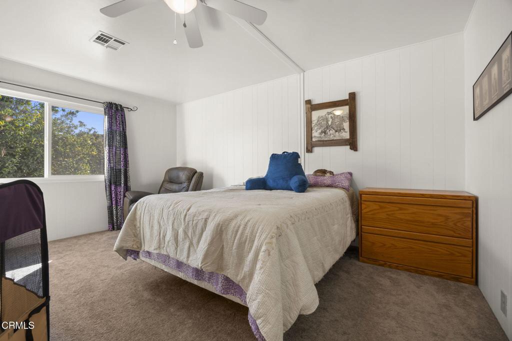 20 Poinsettia Gardens 20