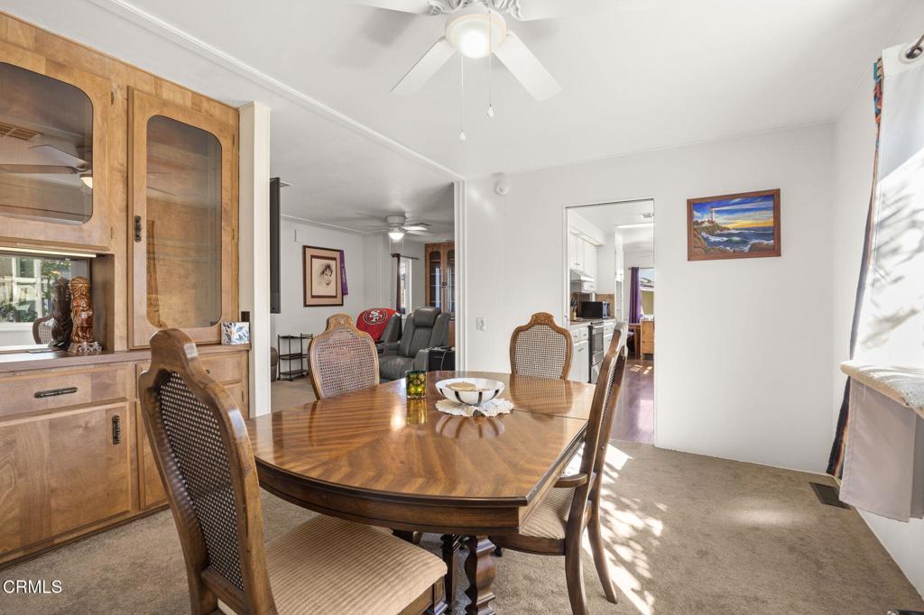 20 Poinsettia Gardens 20