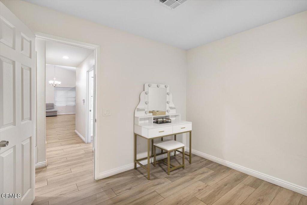 321 E Maple Street E