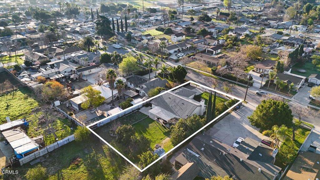 321 E Maple Street E